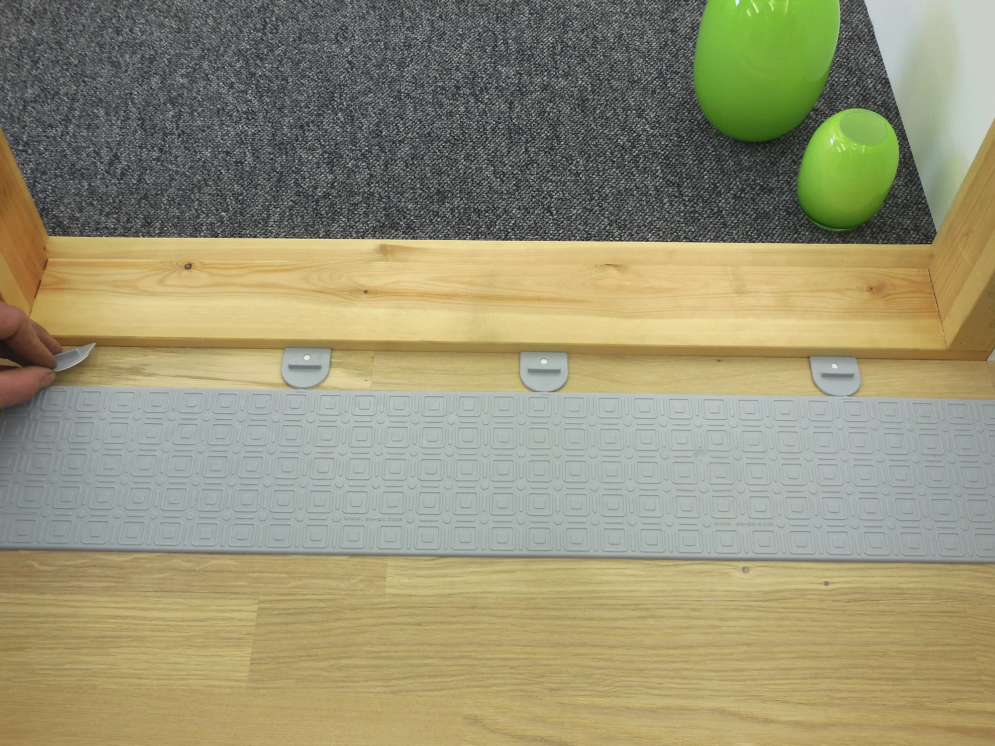 Drempelhulp 16mm hoogte (LxB) 1000x150mm inclusief 4 stuks Quickpads 3M - Afbeelding 8